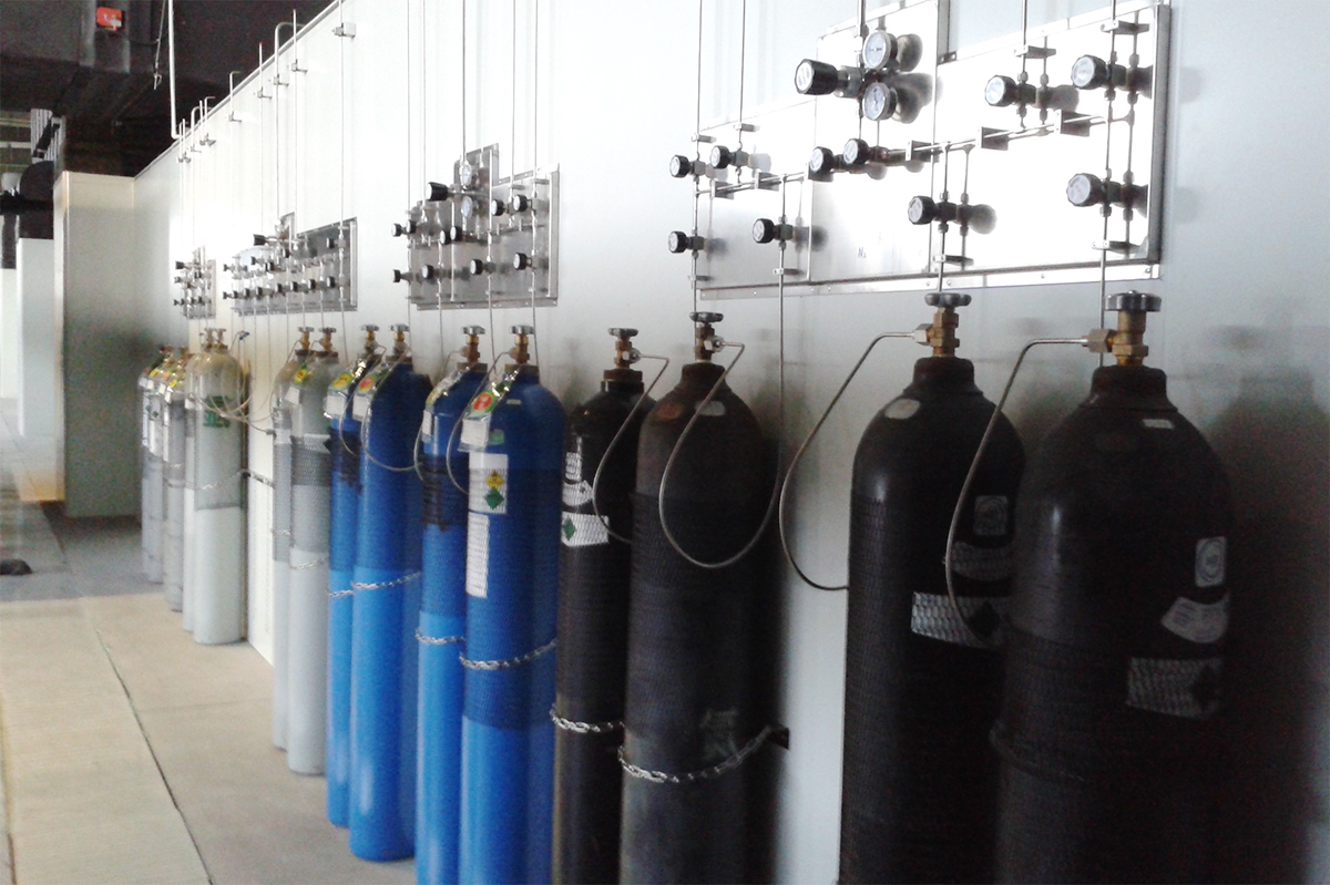 液态气体如何通过温度和压力调控？